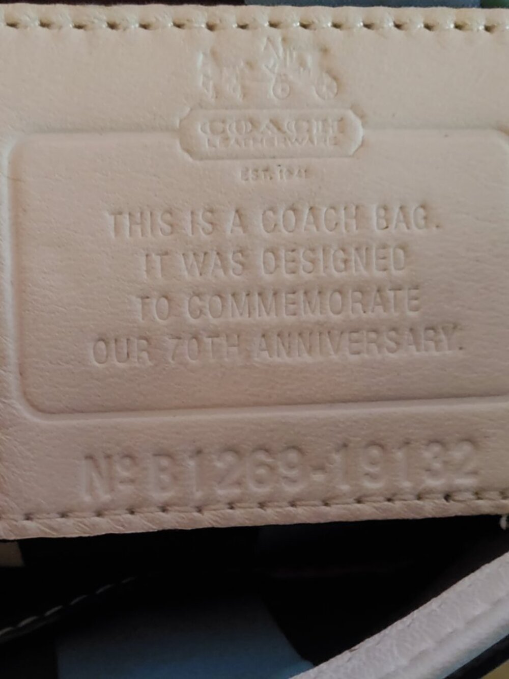 Coach 70th Anniversary Edition Willis Crossbody 19132 in Ivory - Picture 11 of 13